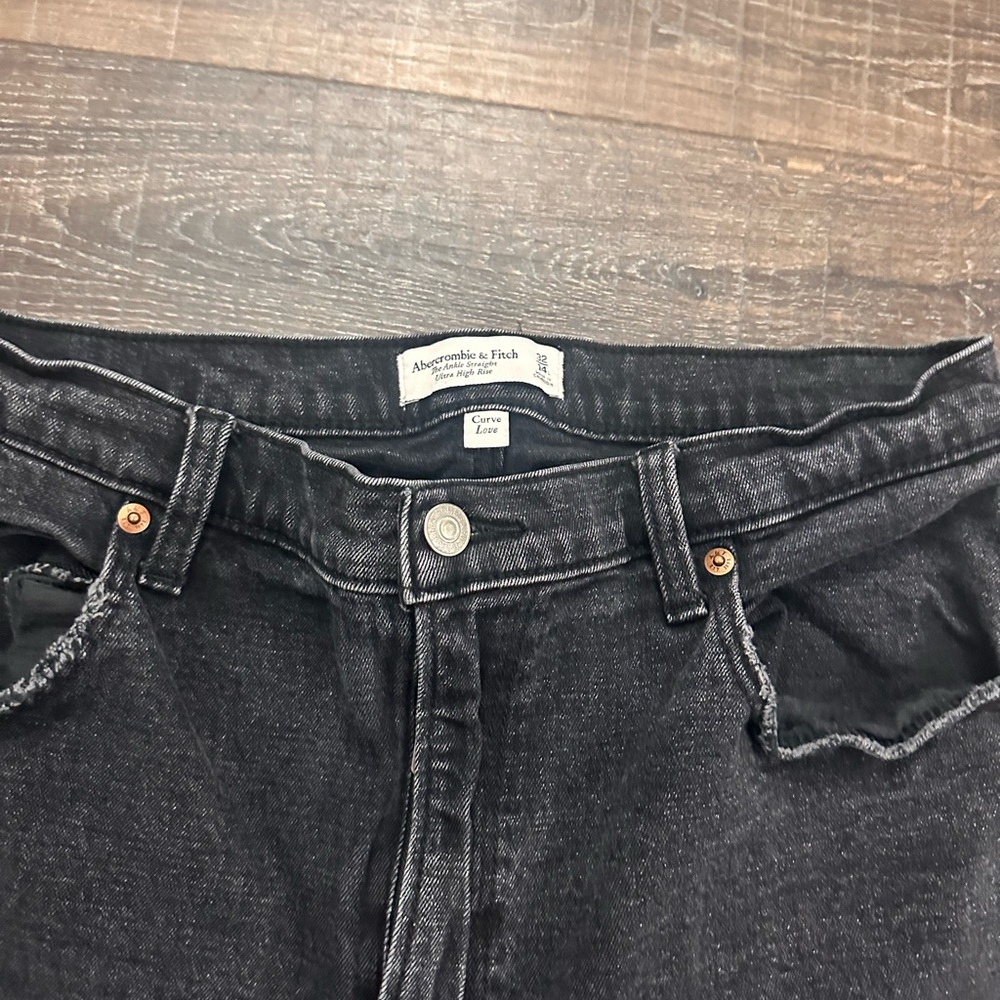 Abercrombie & Fitch Black The Ankle Straight Ultra High Rise Curve Love Size 14 - Picture 2 of 5
